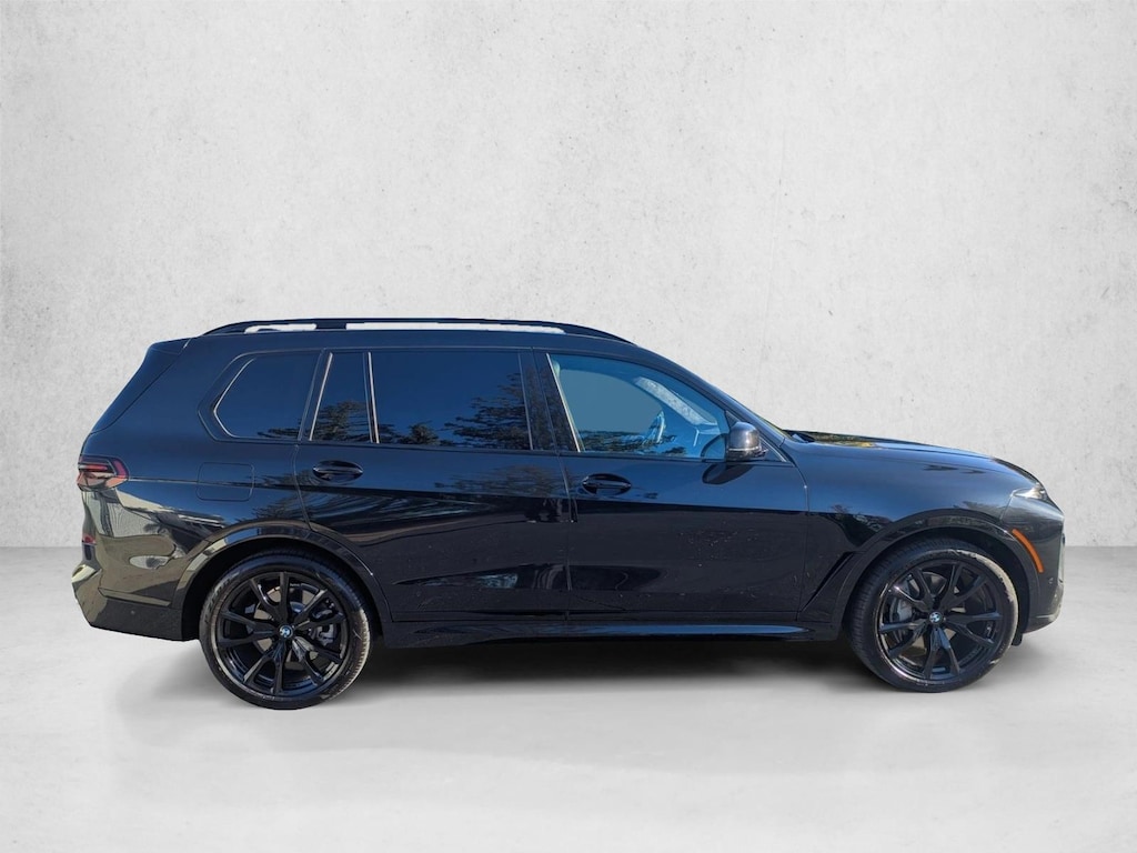 Used 2025 BMW X7 xDrive40i SUV