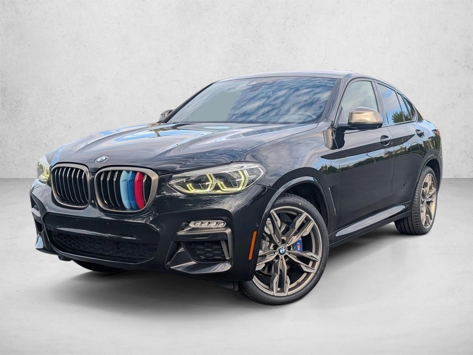2019 BMW X4 M40i's photo