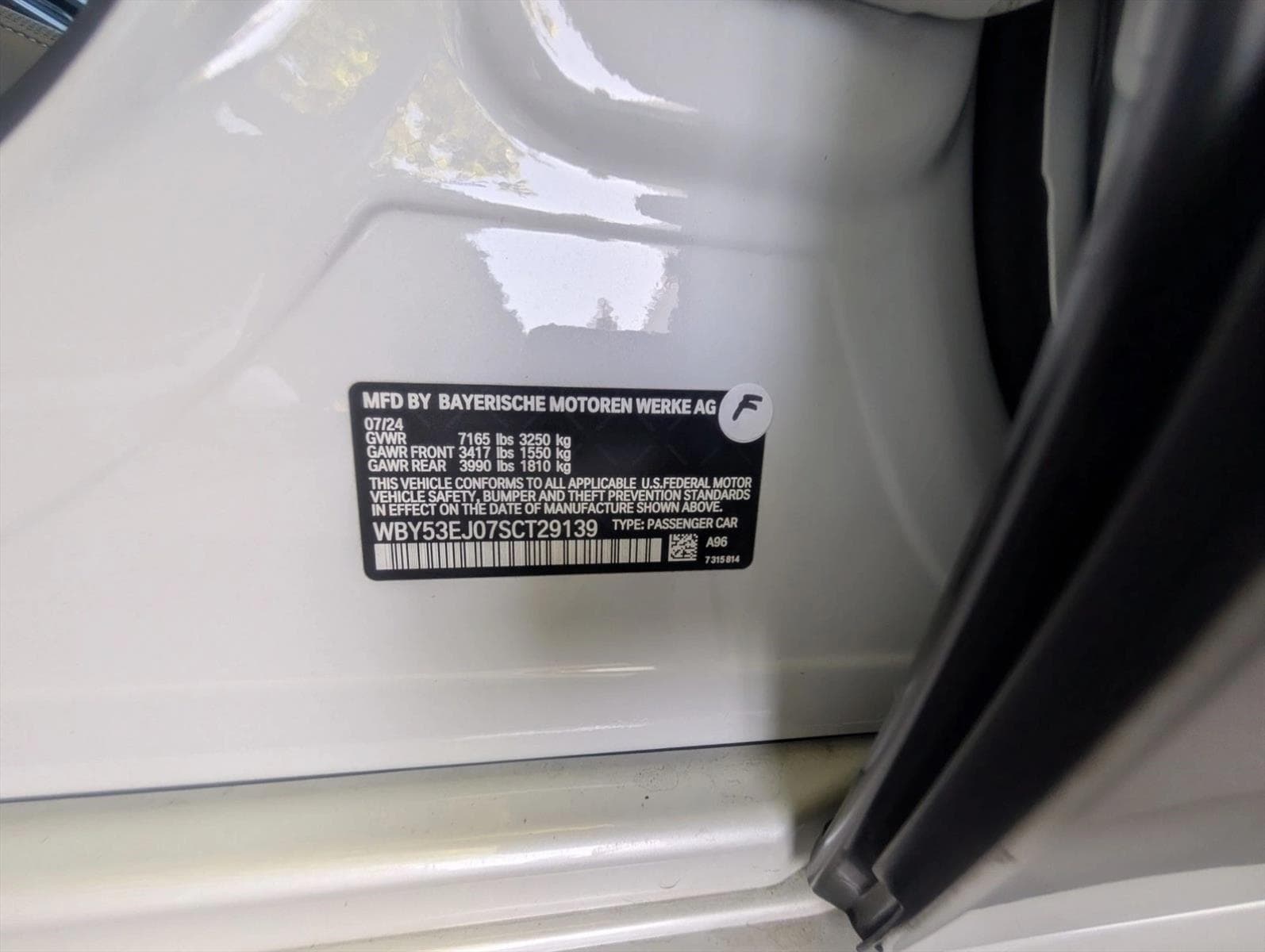 2025 BMW i7 60 - Photo 29