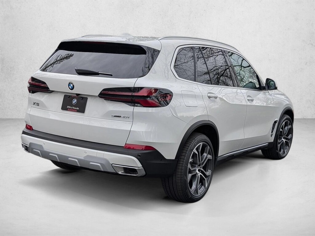 New 2026 BMW X5 sDrive40i SUV