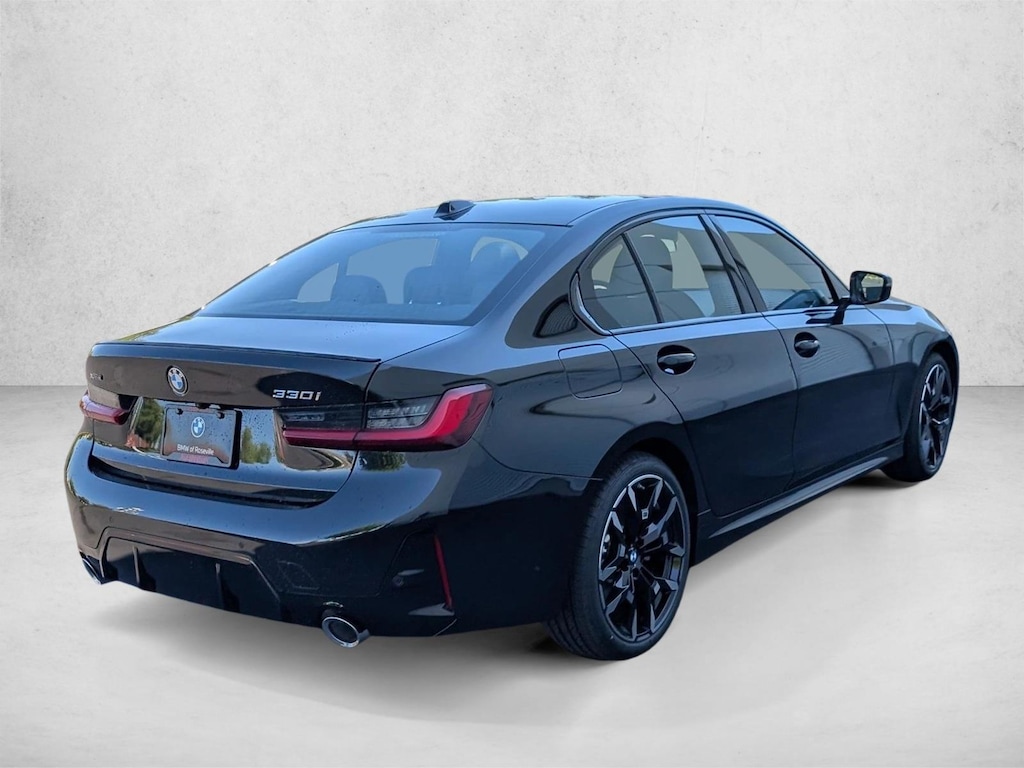 New 2026 BMW 330i xDrive Sedan