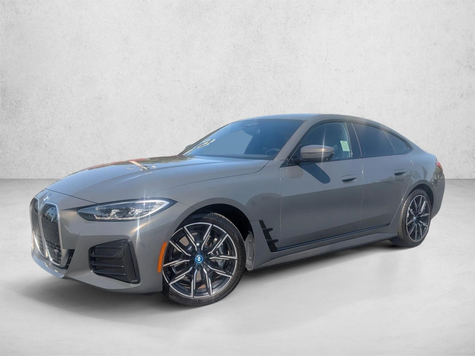 2023 BMW i4