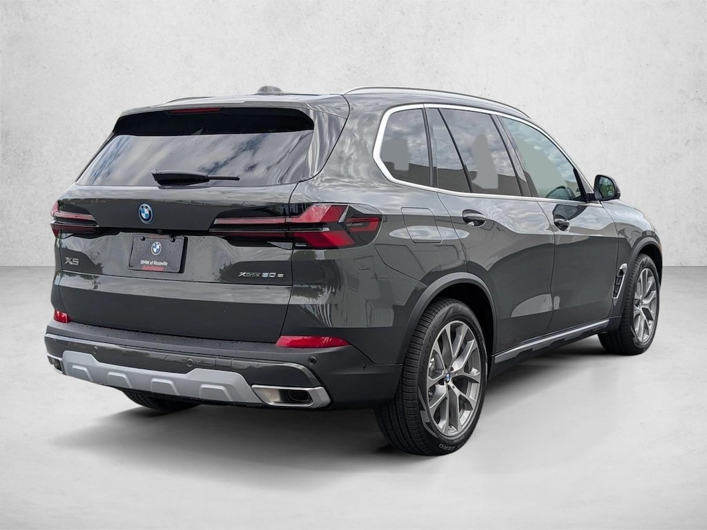New 2026 BMW X5 PHEV xDrive50e SUV