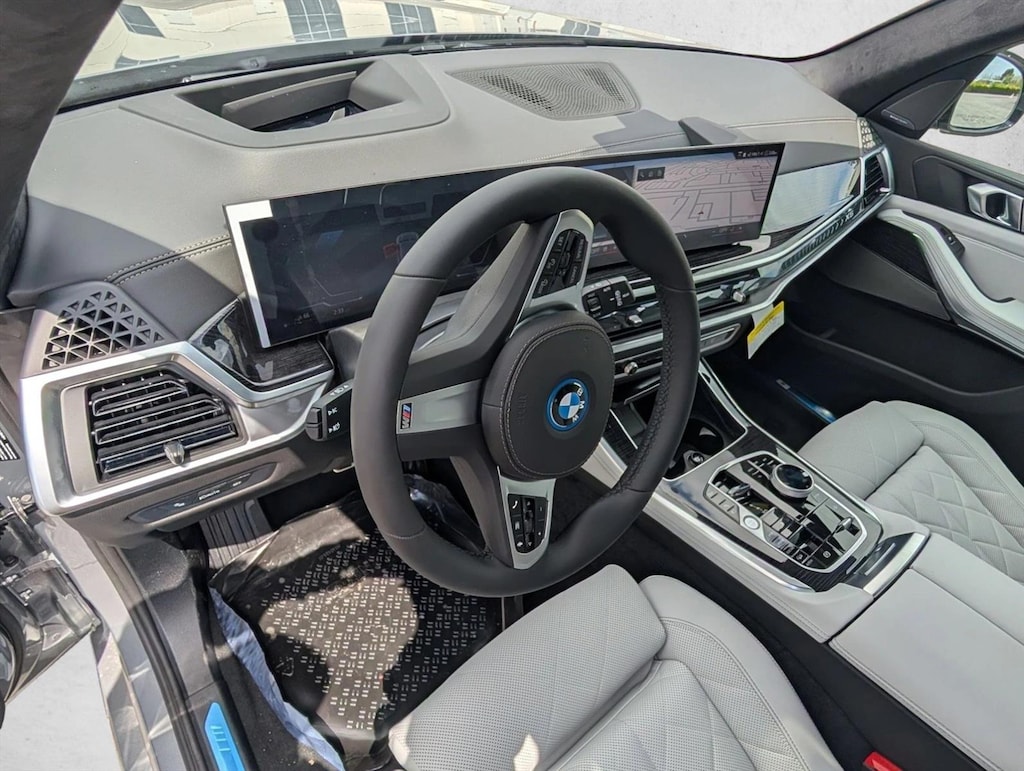 New 2026 BMW X5 PHEV xDrive50e SUV