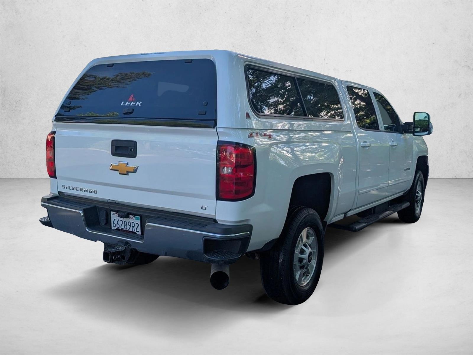 2016 Chevrolet Silverado 2500HD LT photo 6