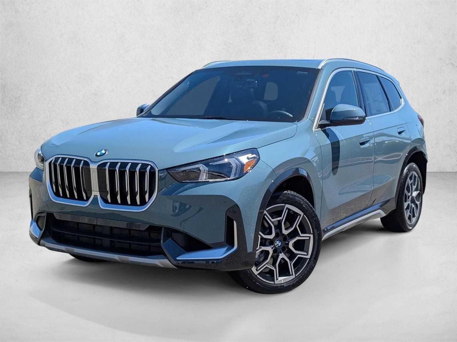 2026 BMW X1 xDrive28i's photo
