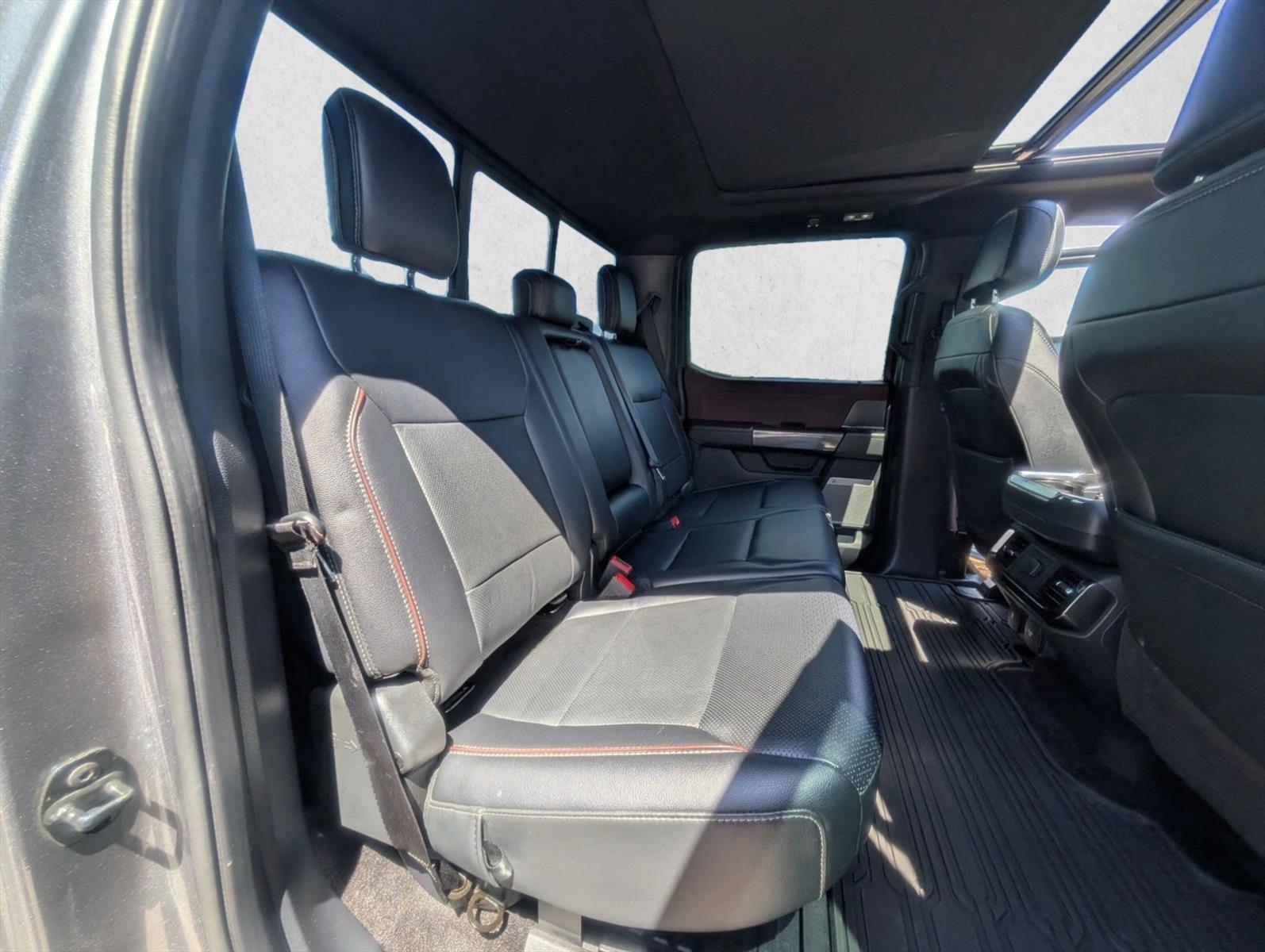 2021 Ford F-150 Lariat - Photo 29