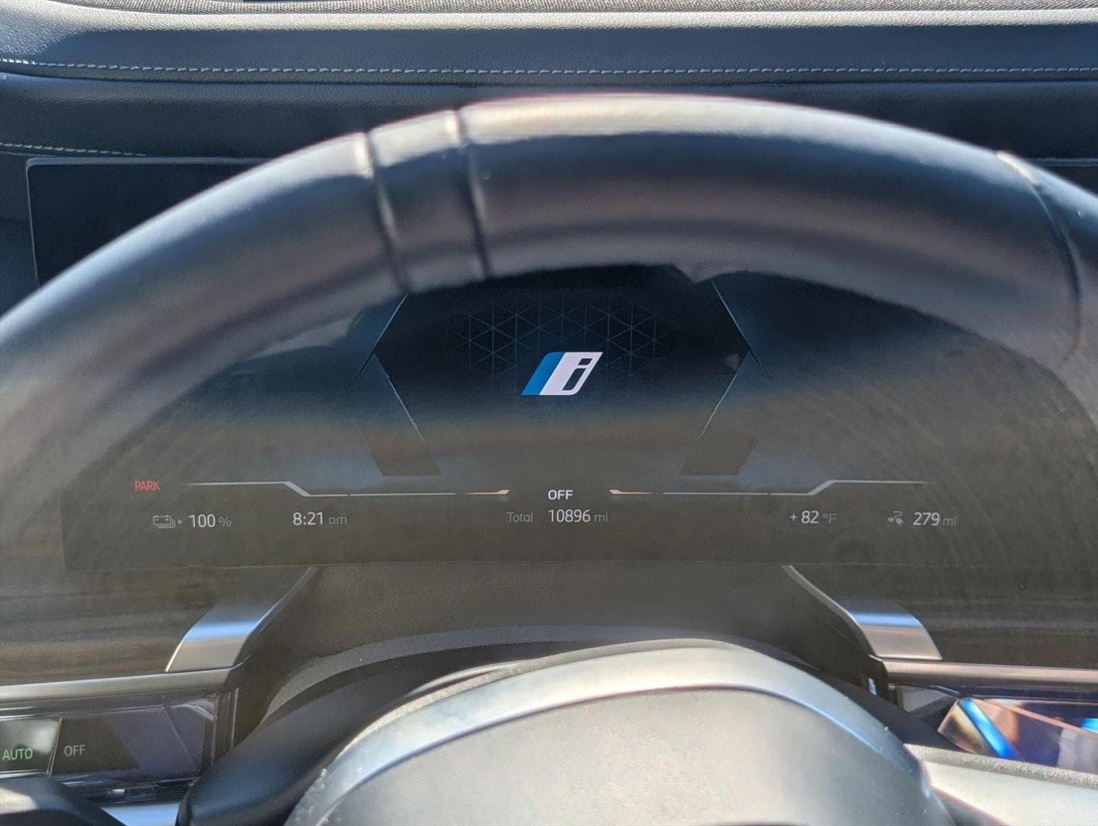 2025 BMW i7 60 - Photo 10