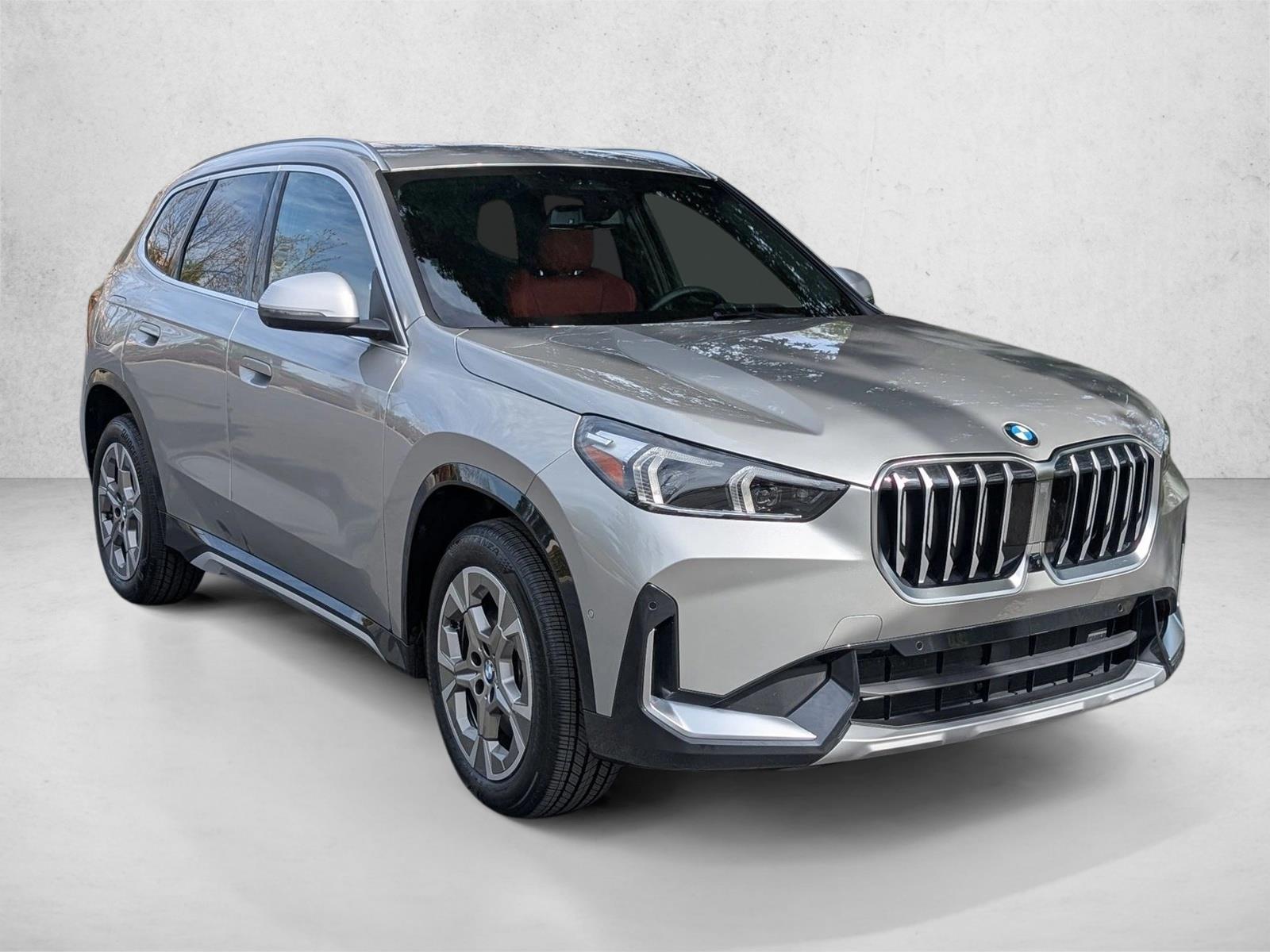 2023 BMW X1 xDrive28i photo 2
