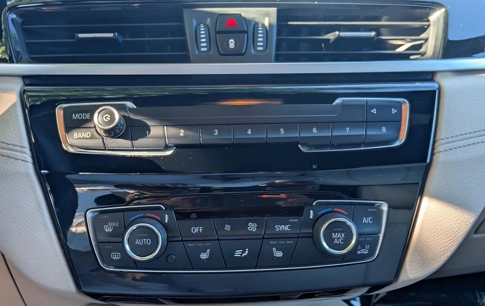 2020 BMW X1 28i - Photo 14