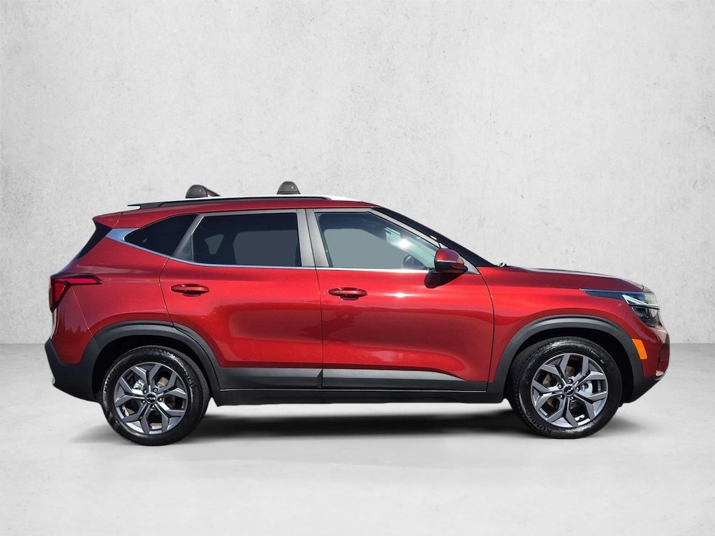 Used 2024 Kia Seltos S SUV