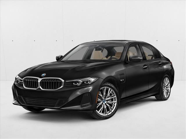 2023 BMW 3 Series 330e's photo