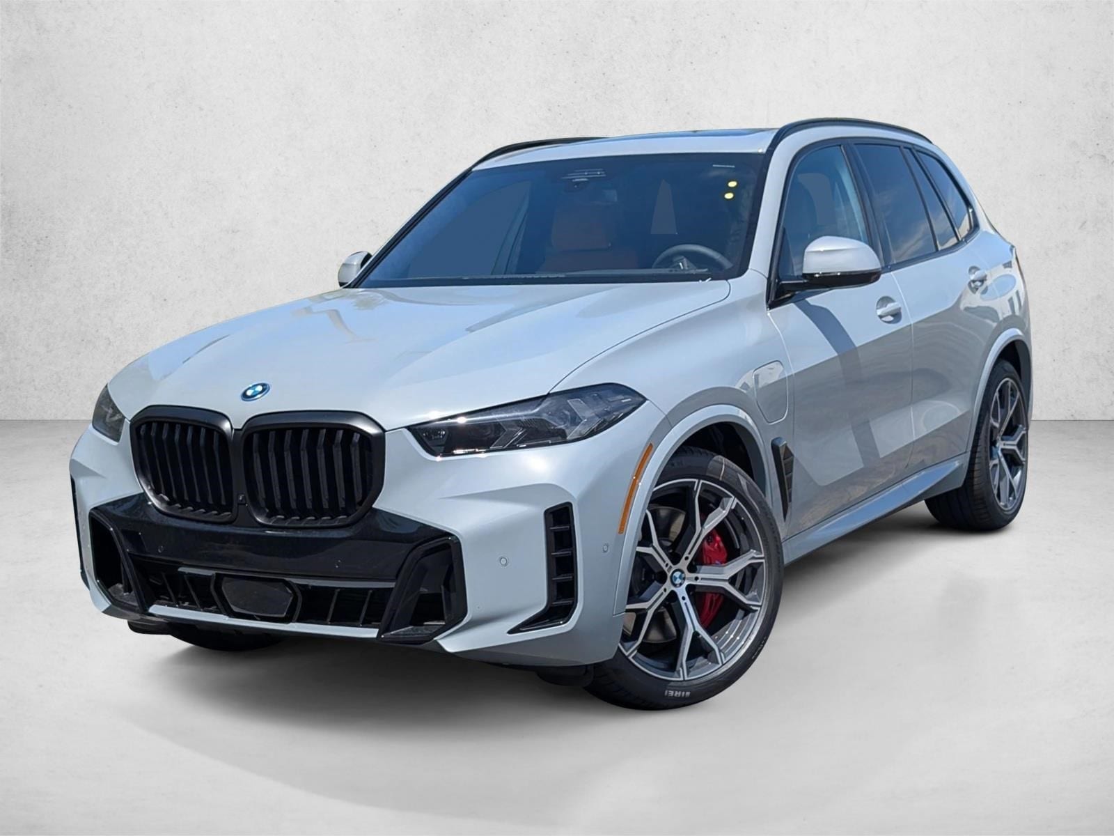 2026 BMW X5 xDrive50e's photo