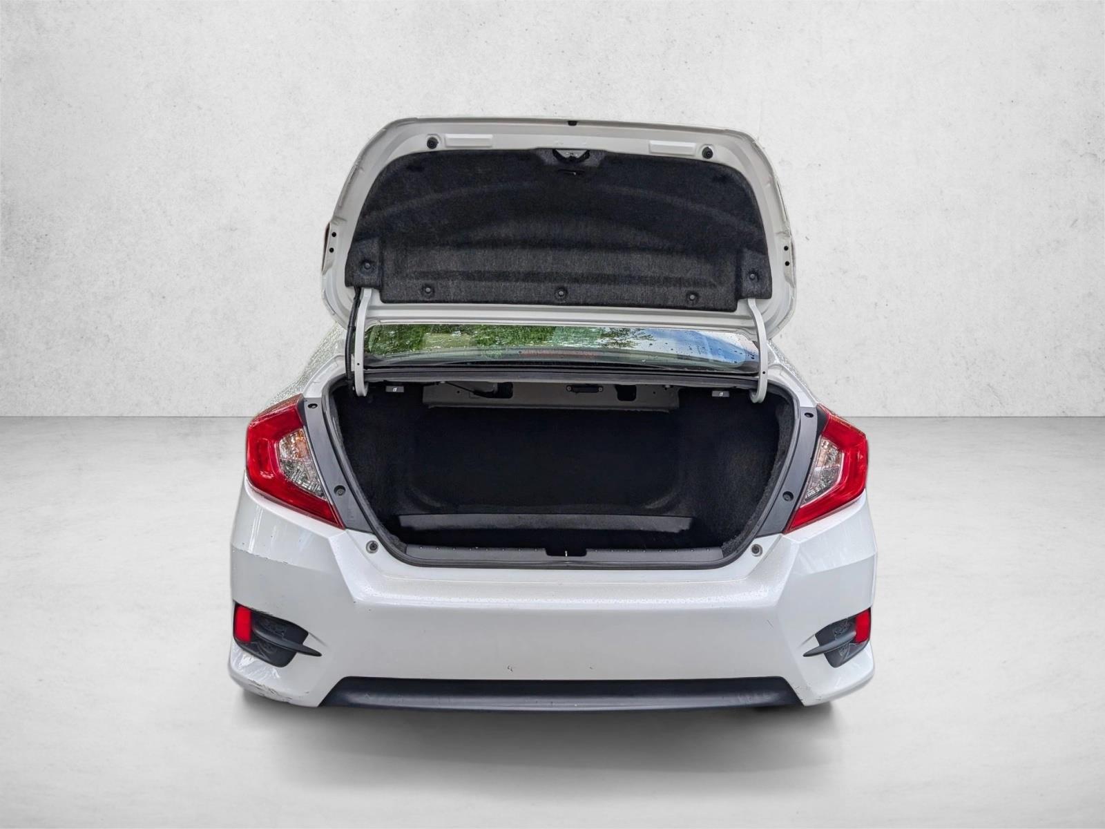 2017 Honda Civic EX-L photo 5