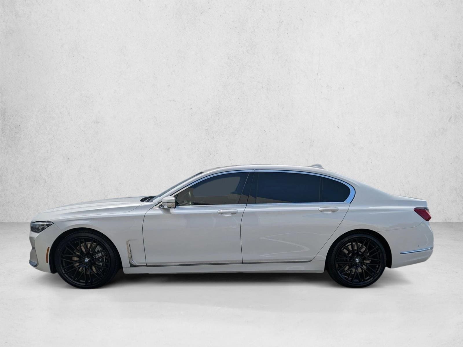 2022 BMW 7 Series 750i - Photo 9
