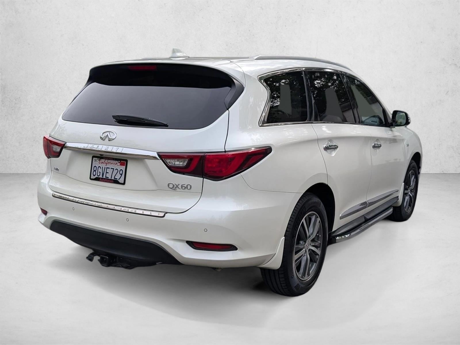 2019 INFINITI QX60 photo 4