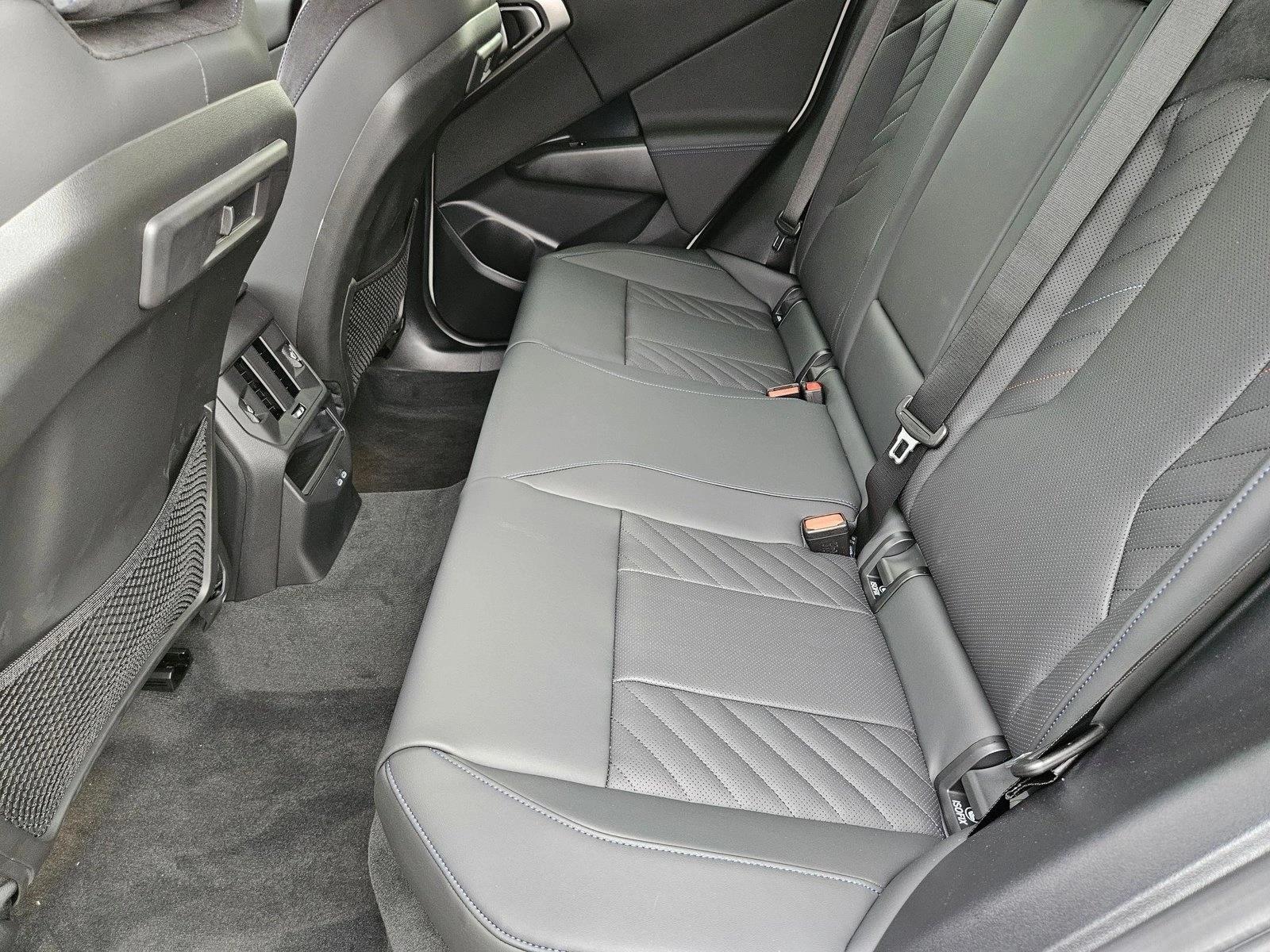 2026 BMW X3 30 - Photo 20
