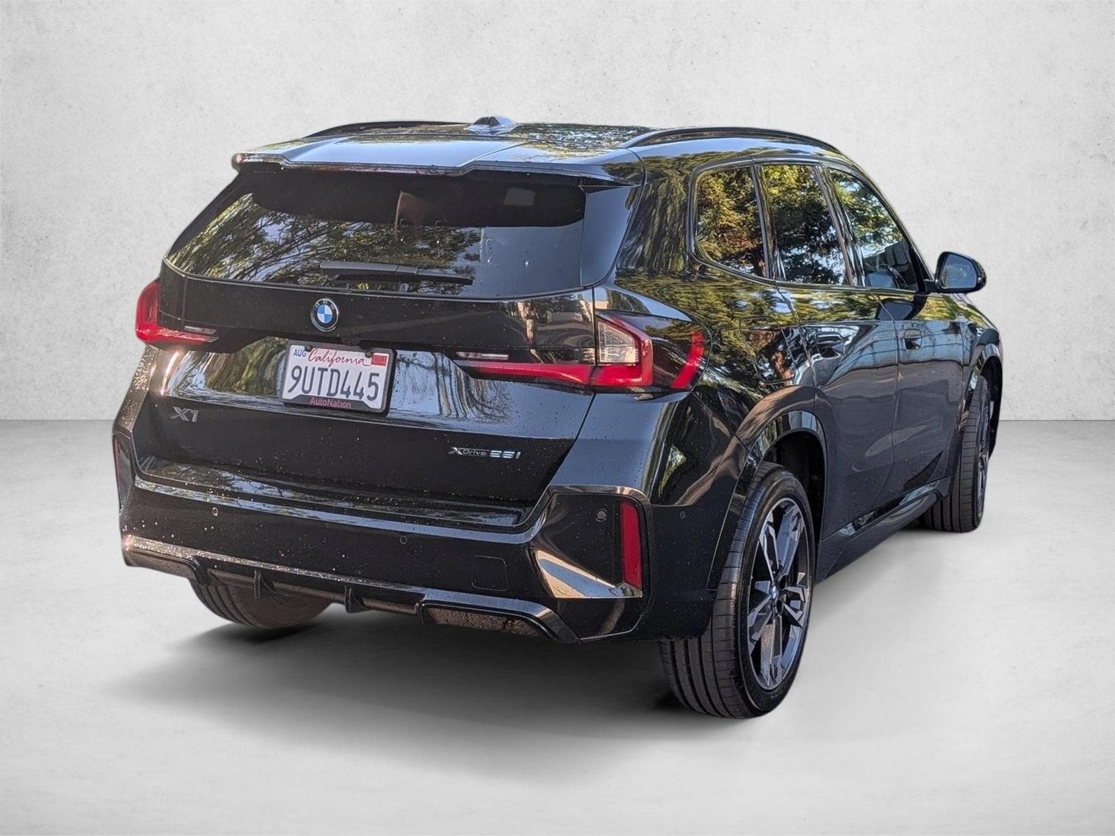 2025 BMW X1 xDrive28i photo 4