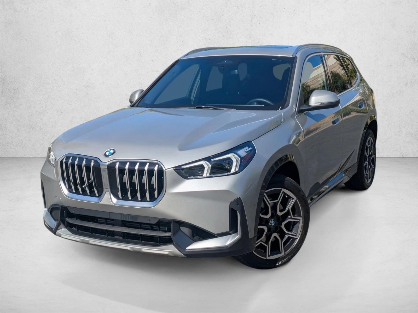 2025 BMW X1 xDrive28i's photo