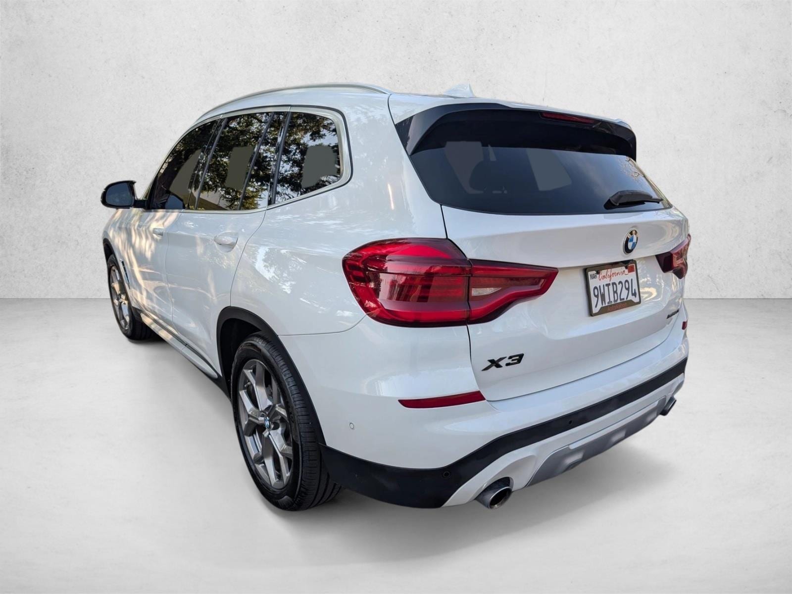 2025 BMW X1 xDrive28i photo 3