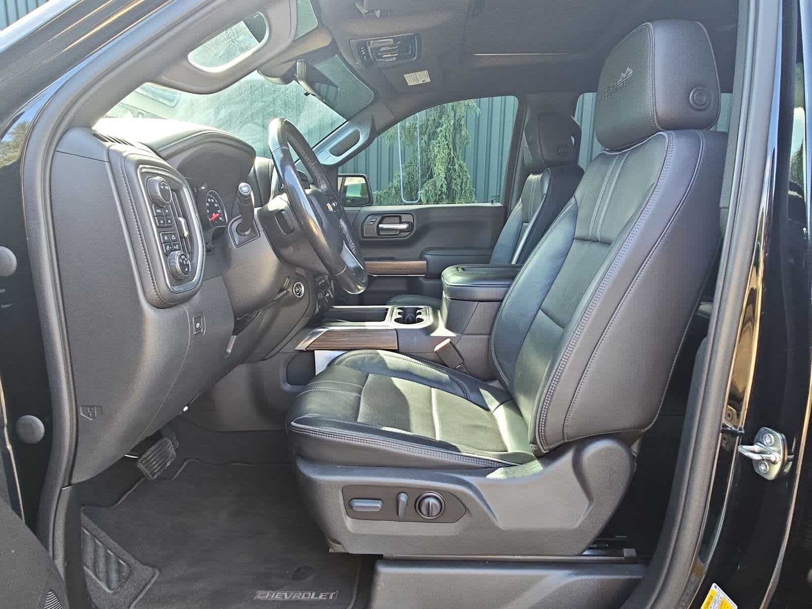 Thumbnail: 2022 Chevrolet Silverado 1500 - 15