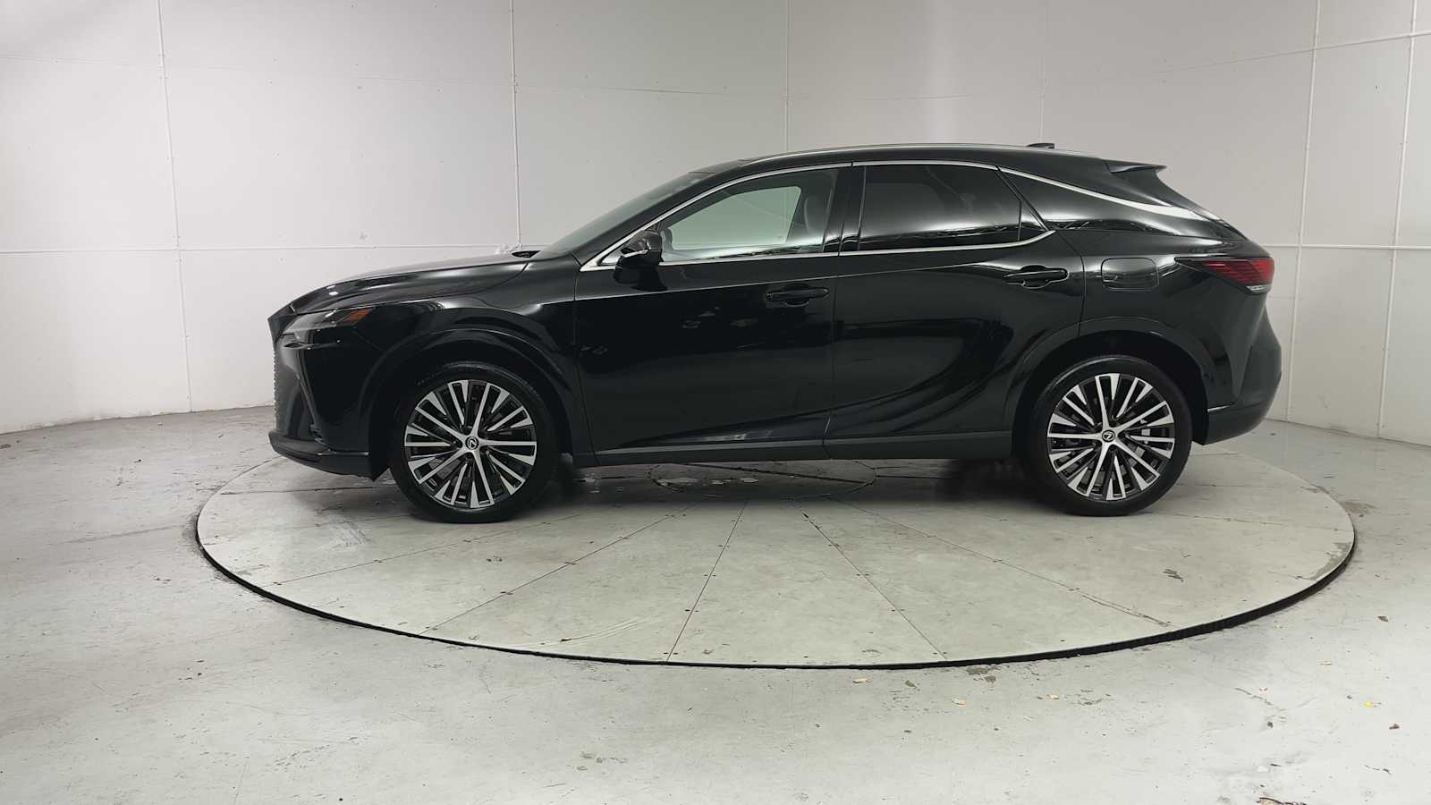 Thumbnail: 2023 Lexus RX - 5