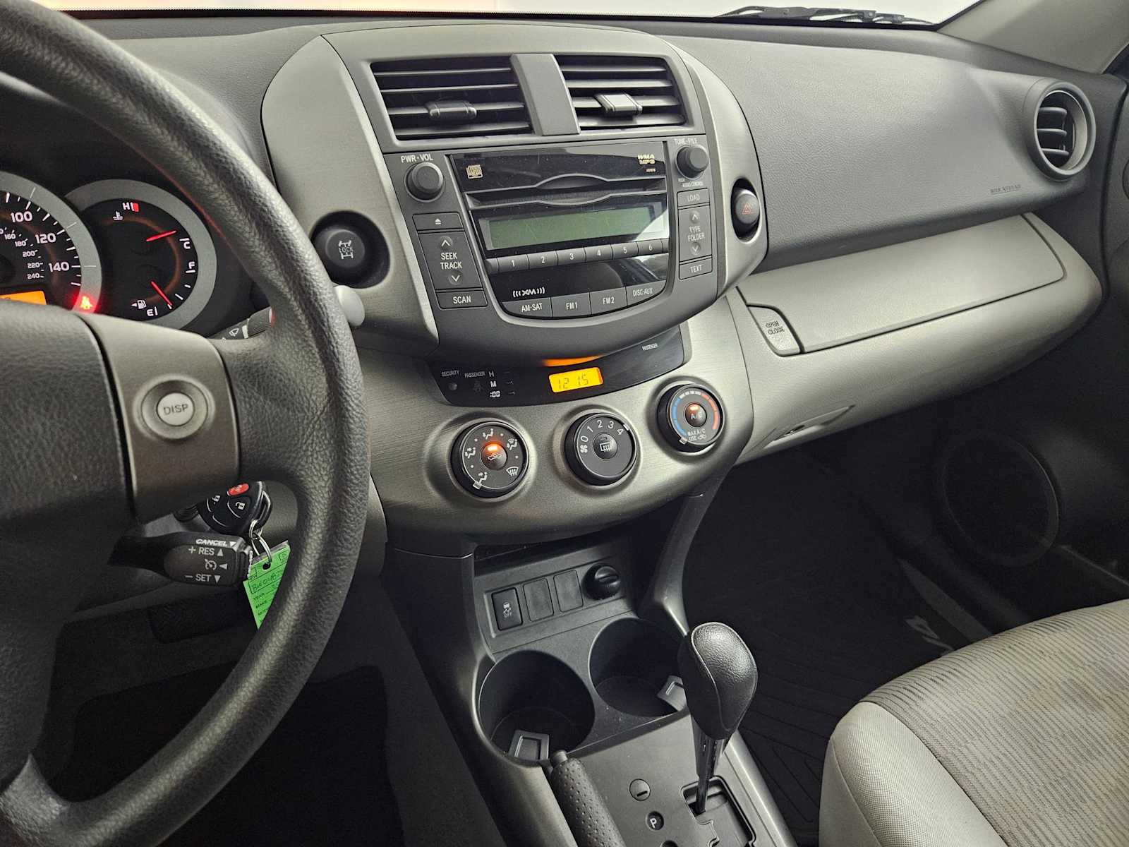 Thumbnail: 2011 Toyota RAV4 - 27