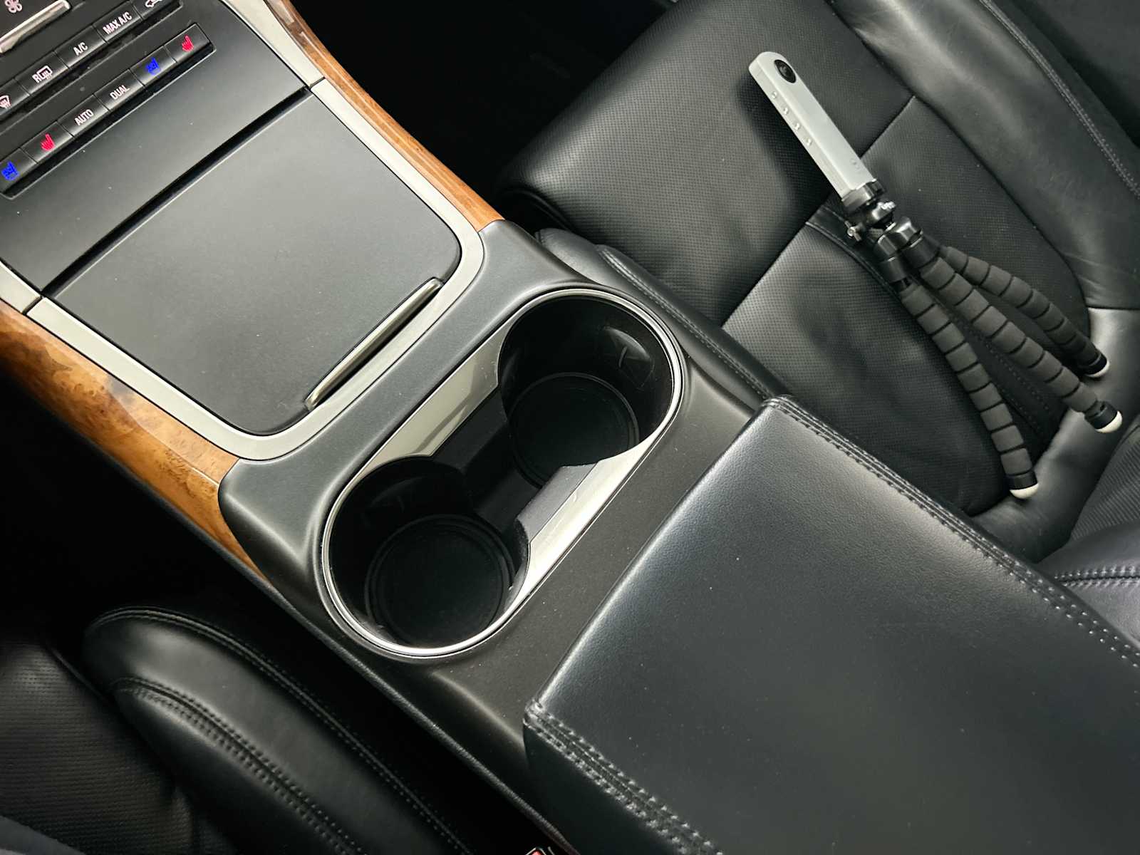 Thumbnail: 2016 Lincoln MKX - 23