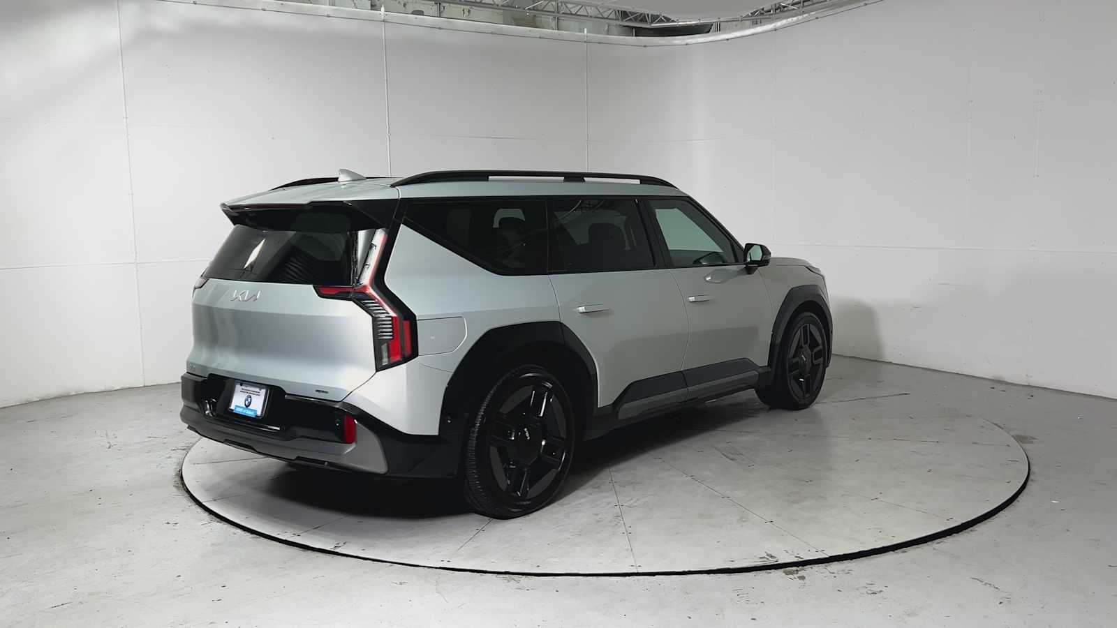 Thumbnail: 2024 Kia EV9 - 2