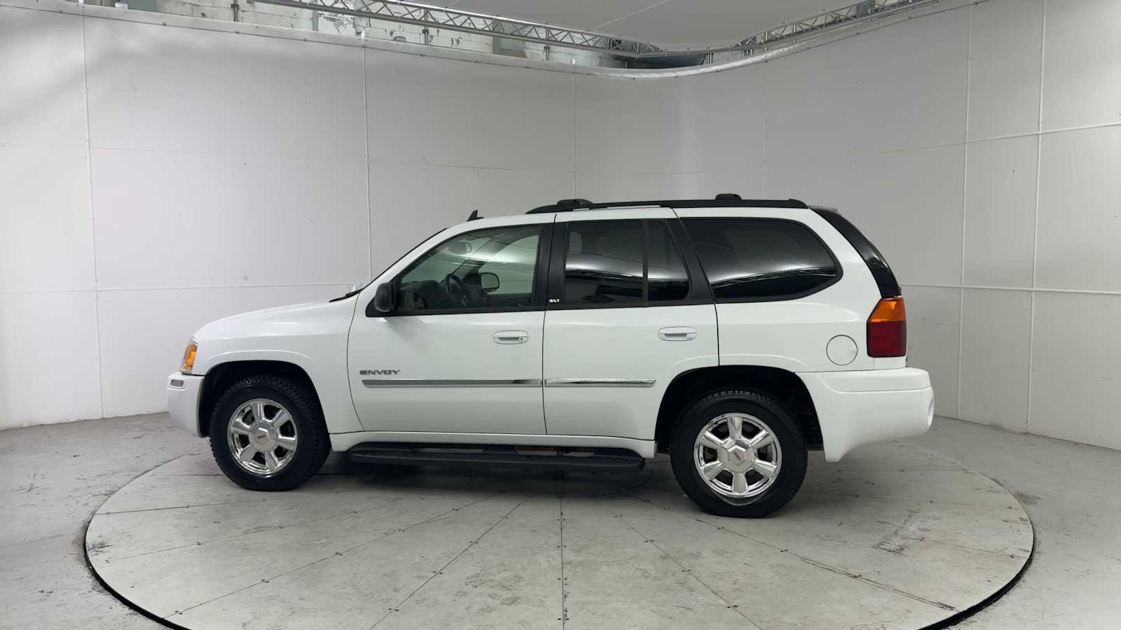 Thumbnail: 2006 GMC Envoy - 5