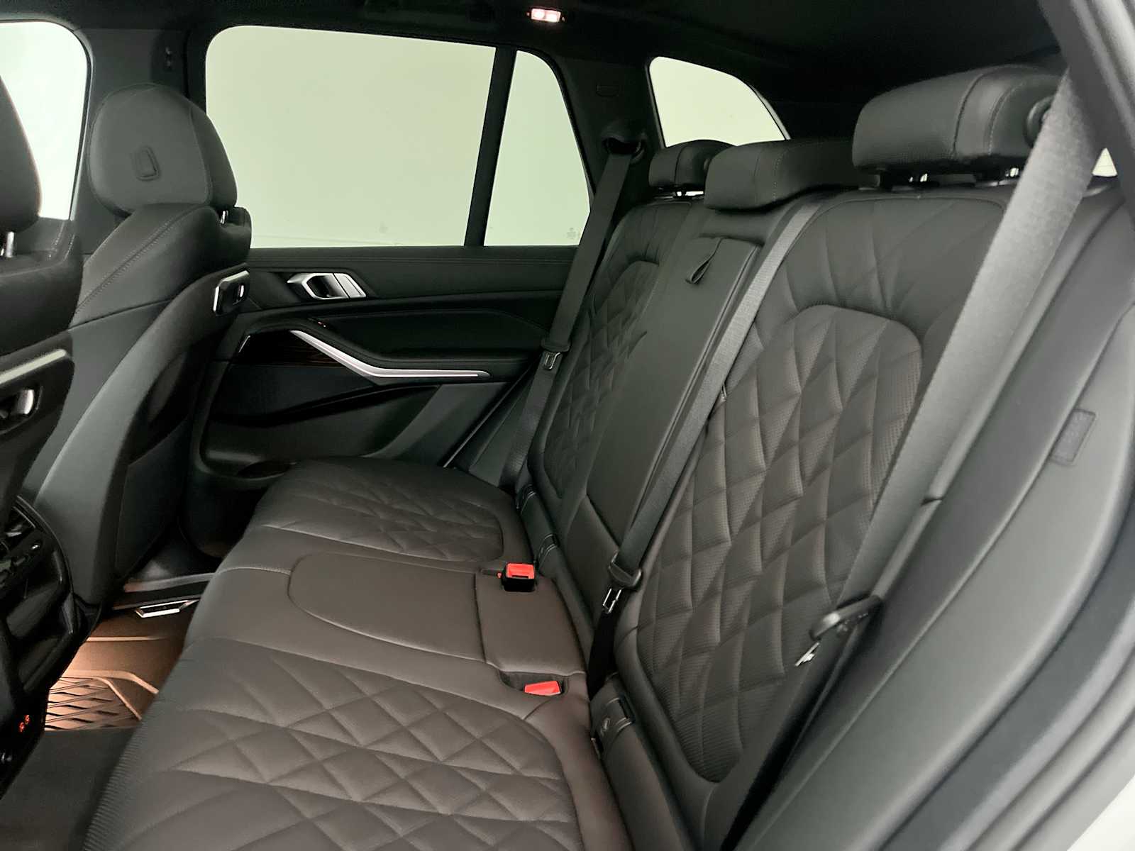 Thumbnail: 2026 BMW X5 - 31