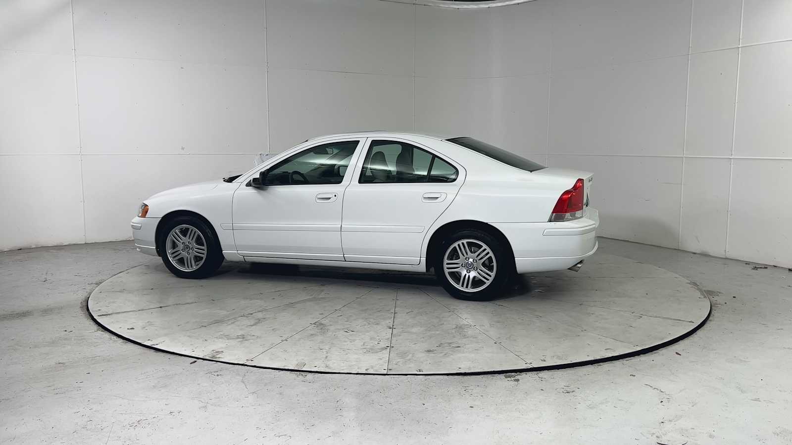 Thumbnail: 2009 Volvo S60 - 4