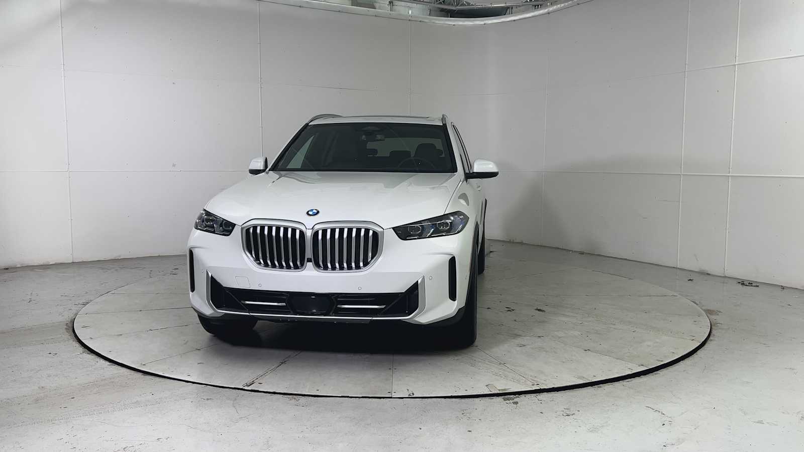 Thumbnail: 2026 BMW X5 - 7