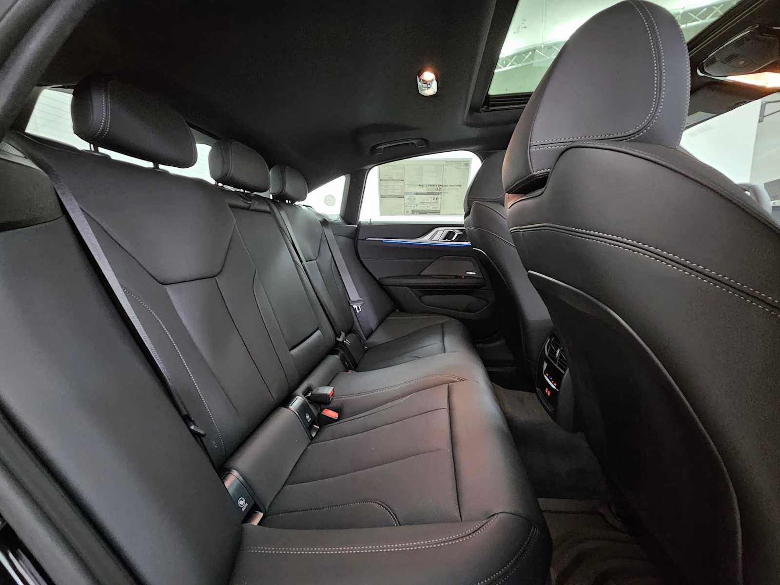 2025 BMW i4 xDrive40 22