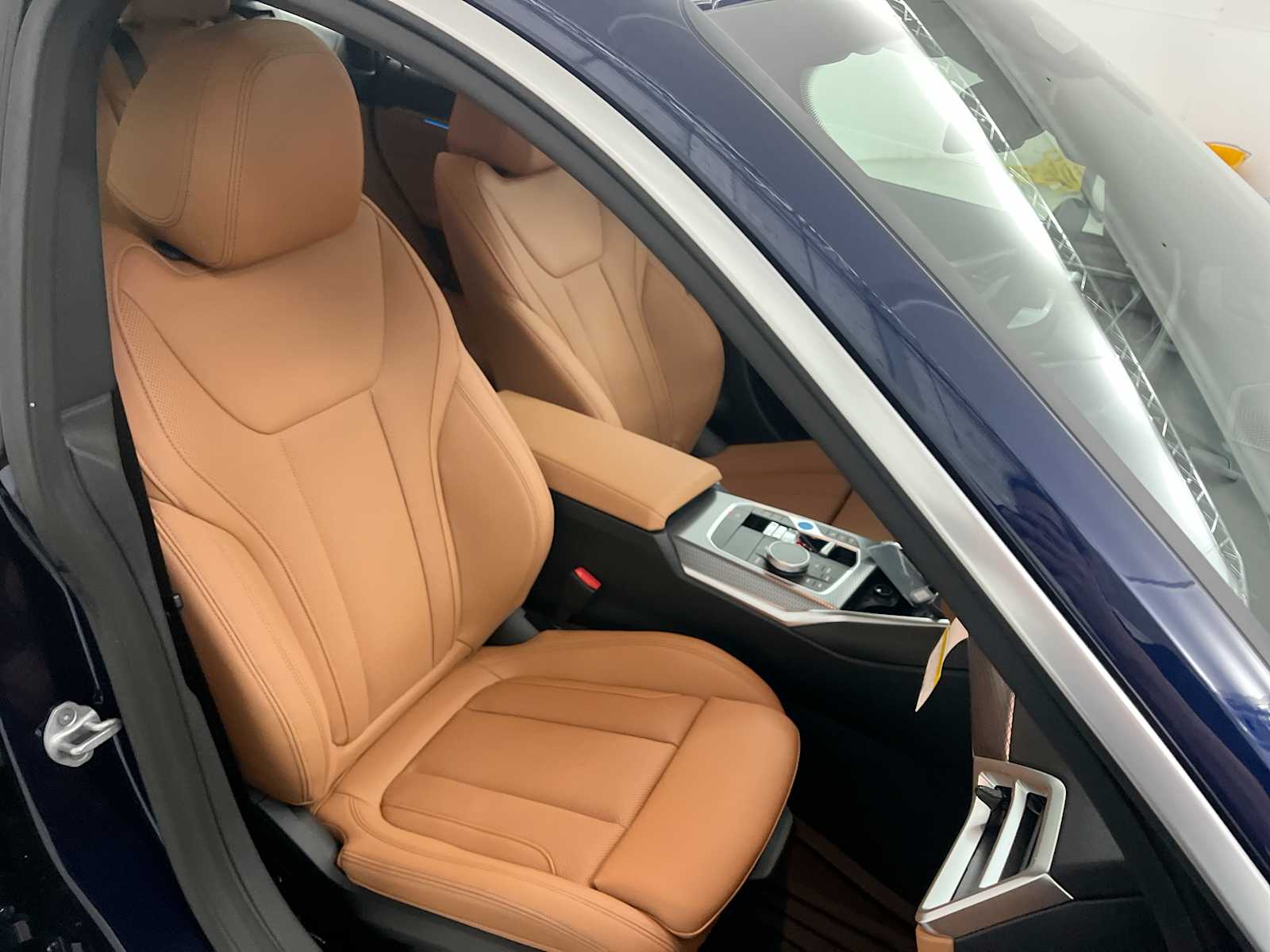 Thumbnail: 2026 BMW i4 - 32