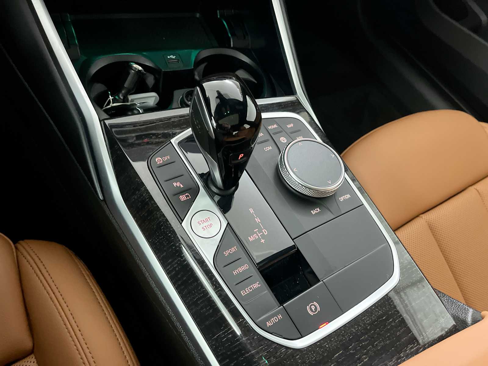 Thumbnail: 2022 BMW 3 Series - 28