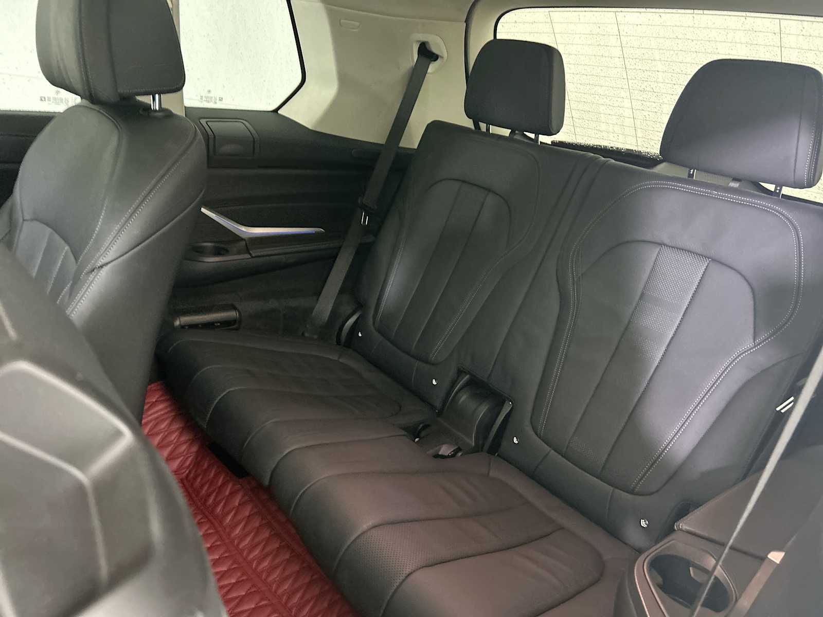 Thumbnail: 2021 BMW X7 - 26