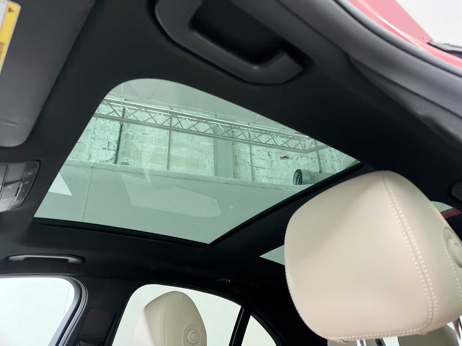 Thumbnail: 2018 Mercedes-Benz C-Class - 22