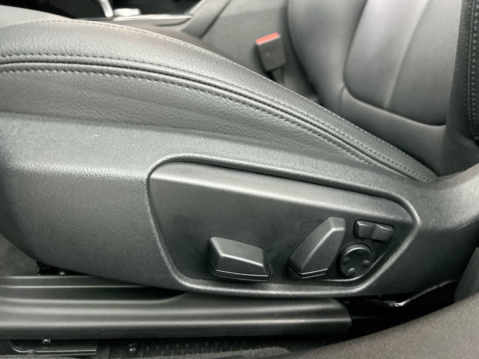 Thumbnail: 2024 BMW 2 Series - 14