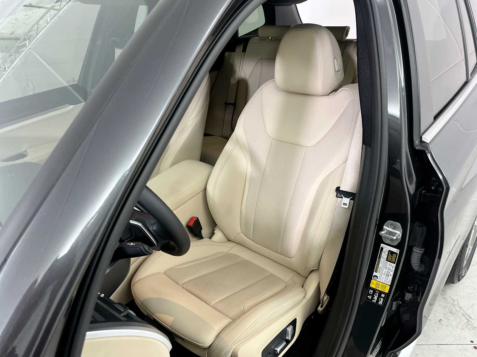 Thumbnail: 2022 BMW X3 - 13