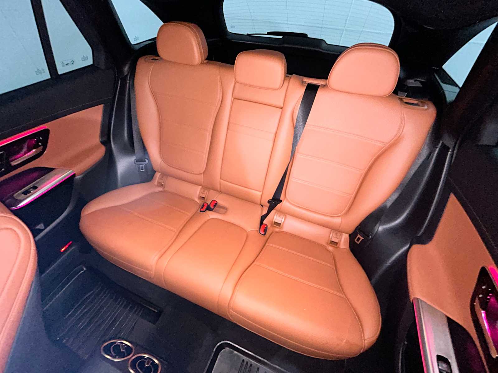 Thumbnail: 2023 Mercedes-Benz GLC - 25