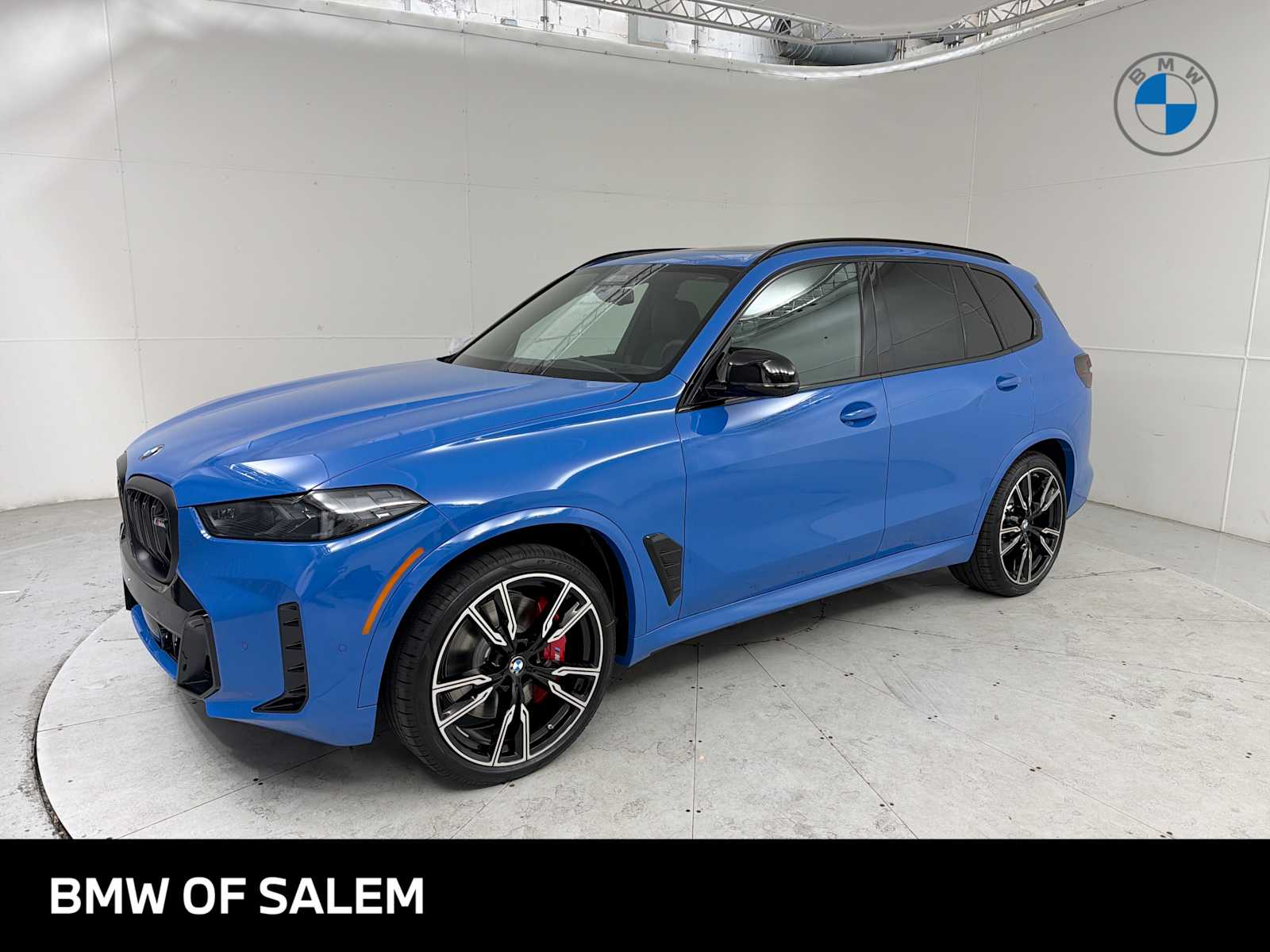 2026 BMW X5 M60i's photo