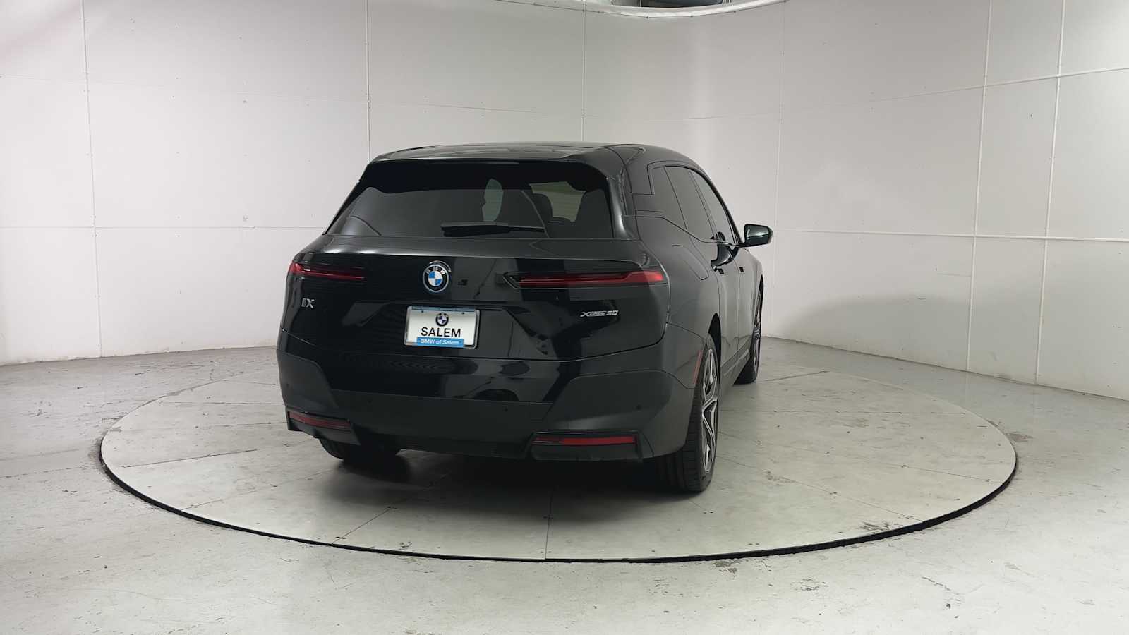 Thumbnail: 2024 BMW iX - 2