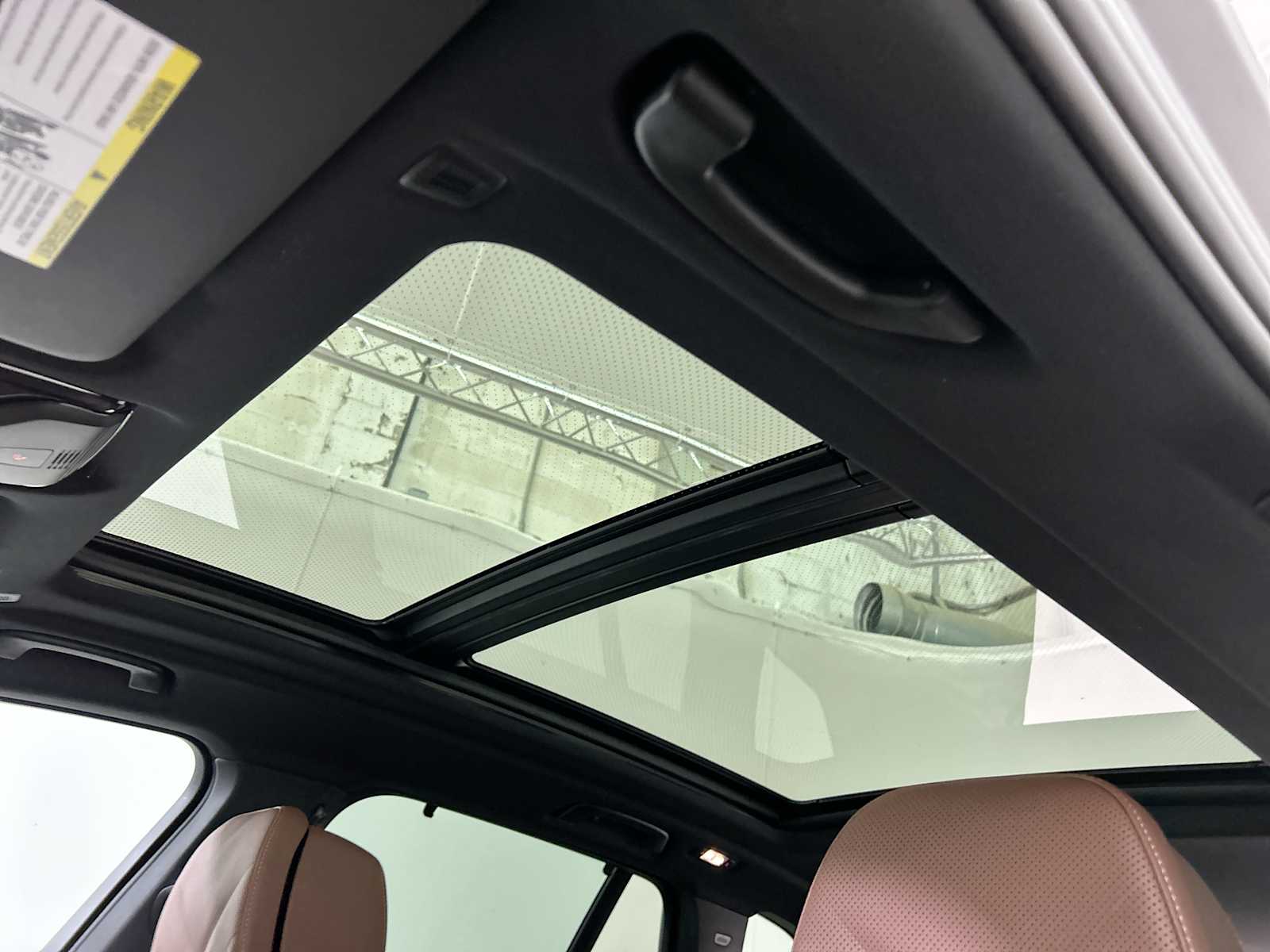 Thumbnail: 2026 BMW X5 - 16