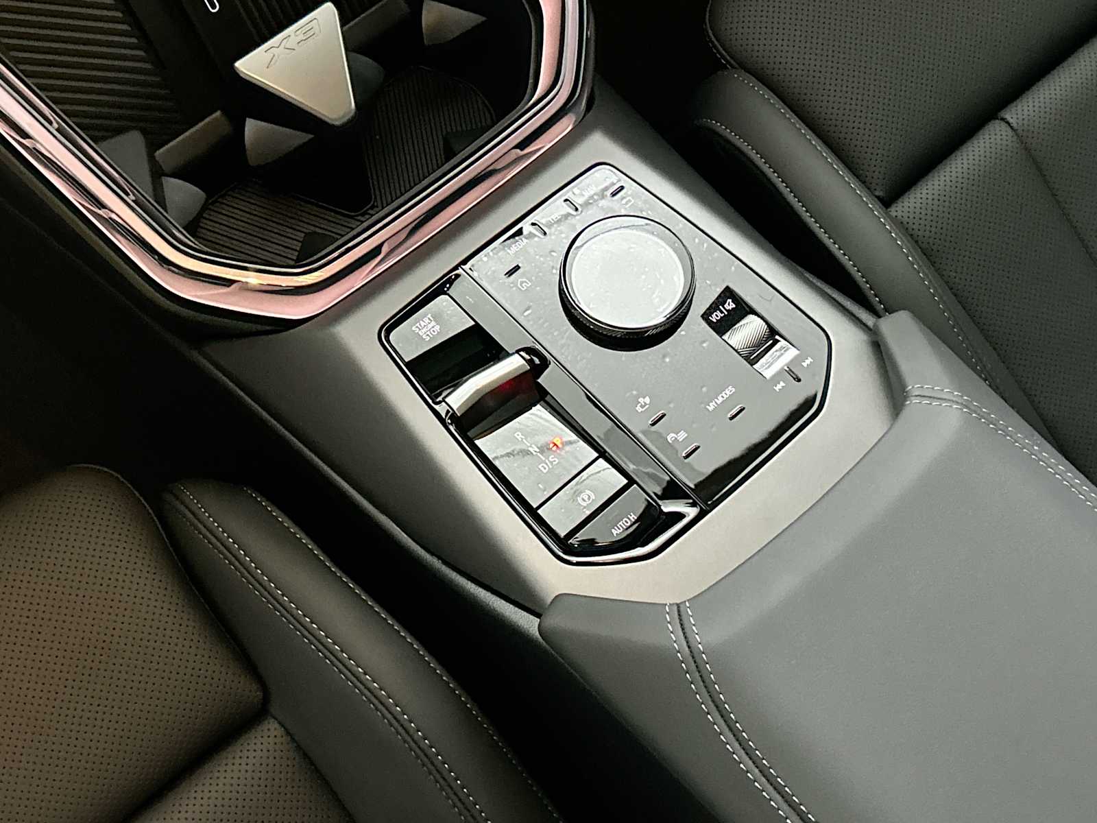 Thumbnail: 2026 BMW X3 - 22