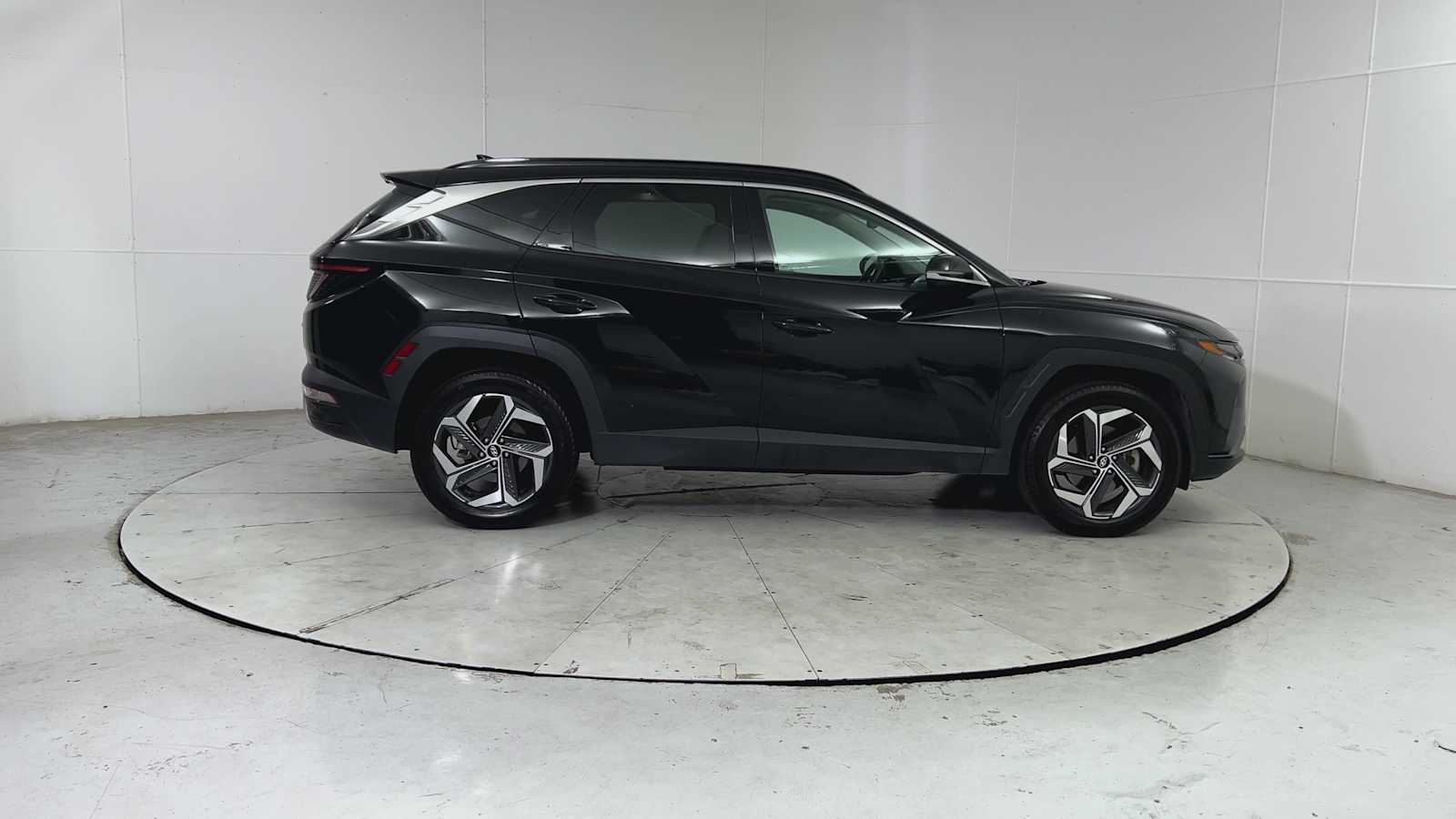 Thumbnail: 2024 Hyundai Tucson - 9
