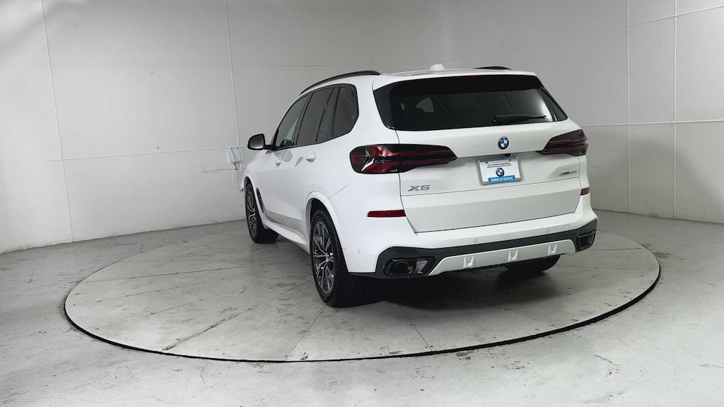 New 2026 BMW X5 xDrive40i SUV