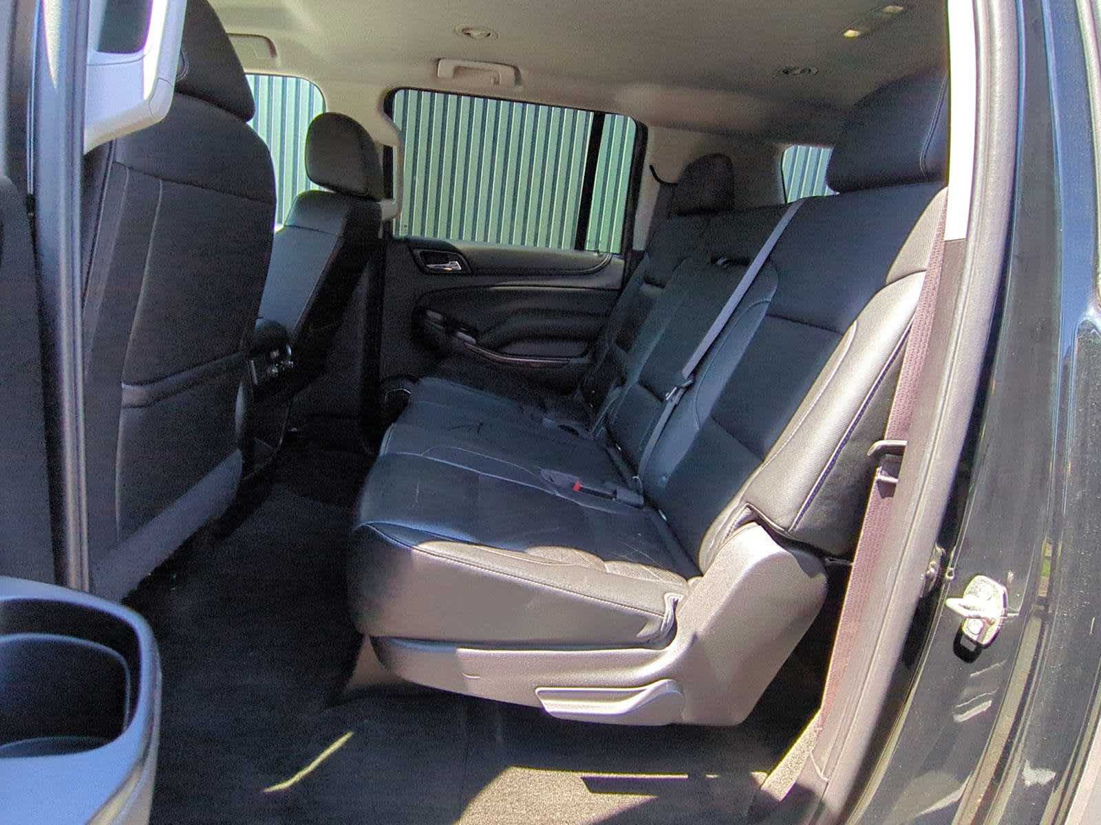 Thumbnail: 2017 GMC Yukon XL - 18