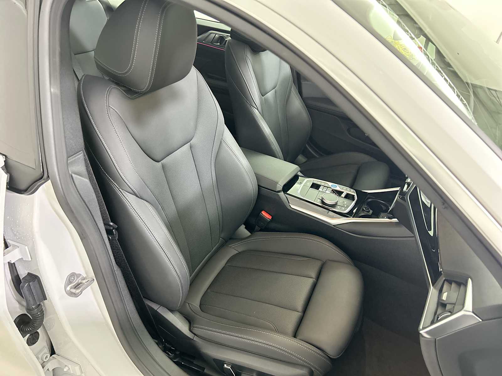 Thumbnail: 2024 BMW i4 - 26