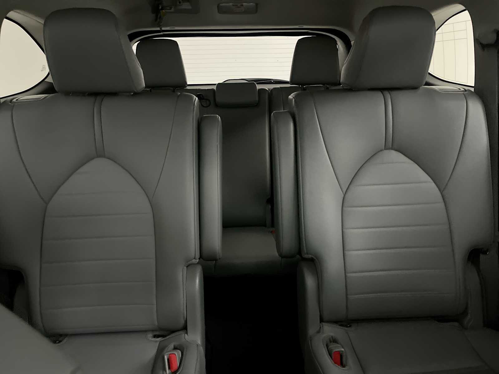 Thumbnail: 2021 Toyota Highlander - 13